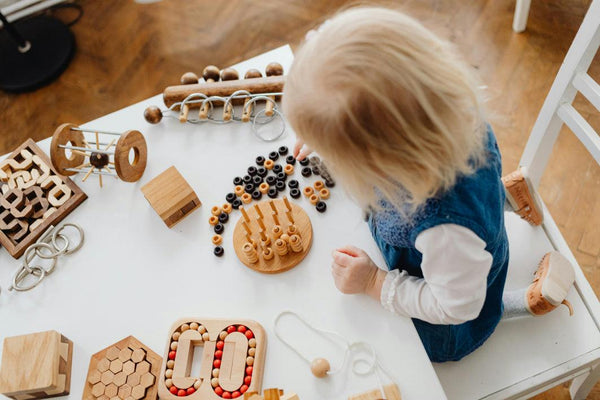 Como os Brinquedos Educativos Contribuem para o Desenvolvimento Cognitivo?